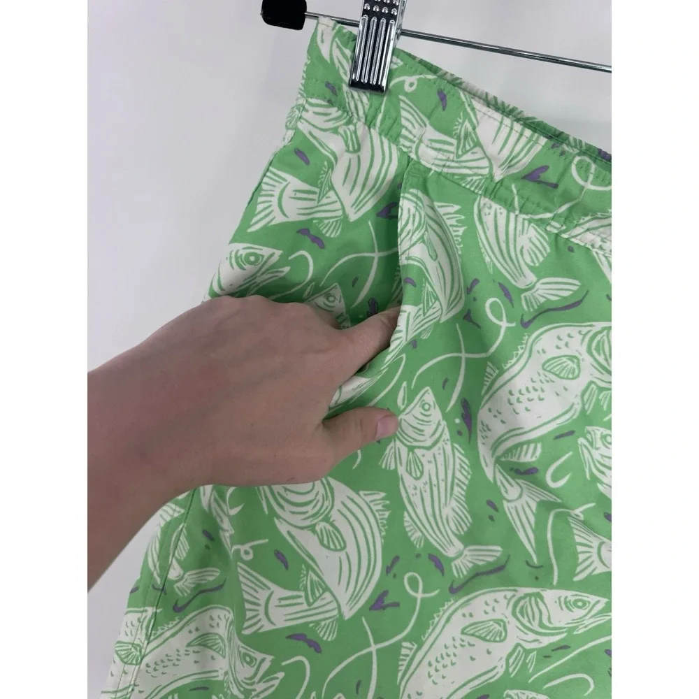 Vineyard Vines Swimming Trunks Mens L Green Pattern Fish Shorts preppy
